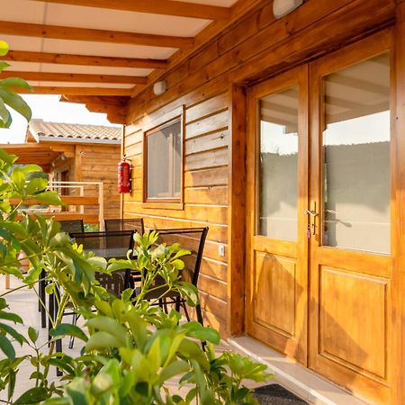 Agrelia Homes Dragano 외부 사진